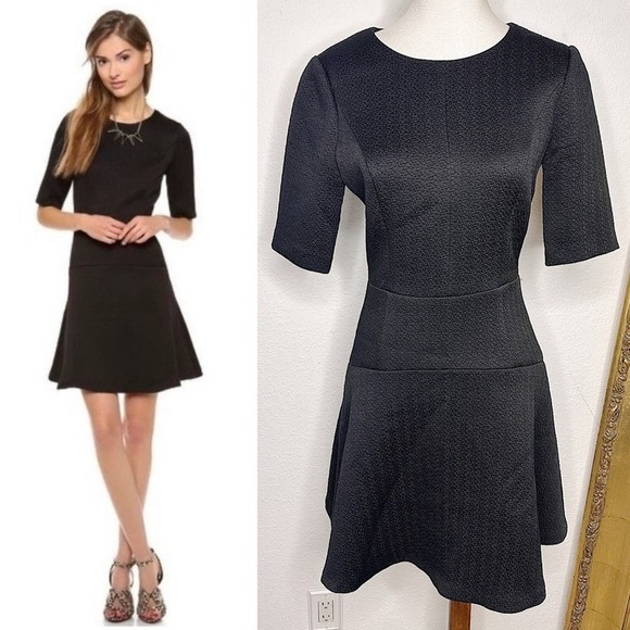 Club Monaco Regan Scuba Fit & Flare Mini Dress in Black Size 2 $198.50 - Picture 1 of 9